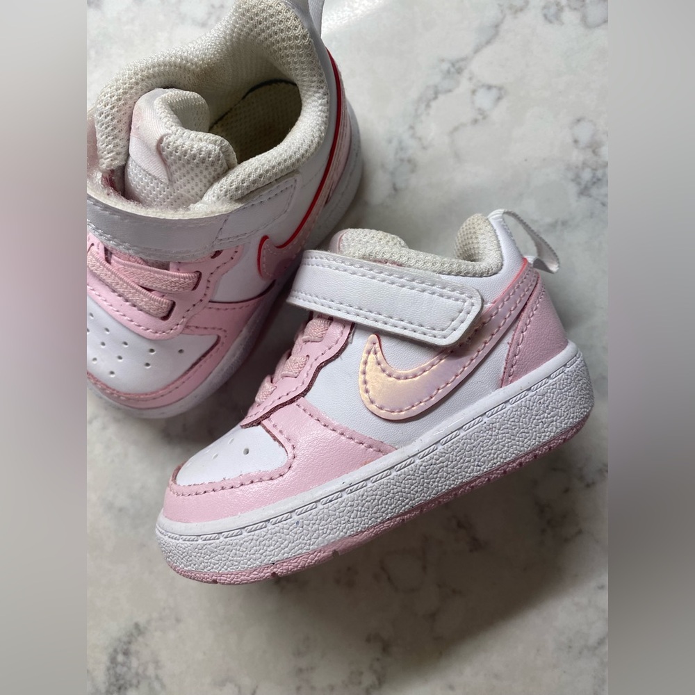 Baby Girl Nike Sneakers Pink and White Size 3C